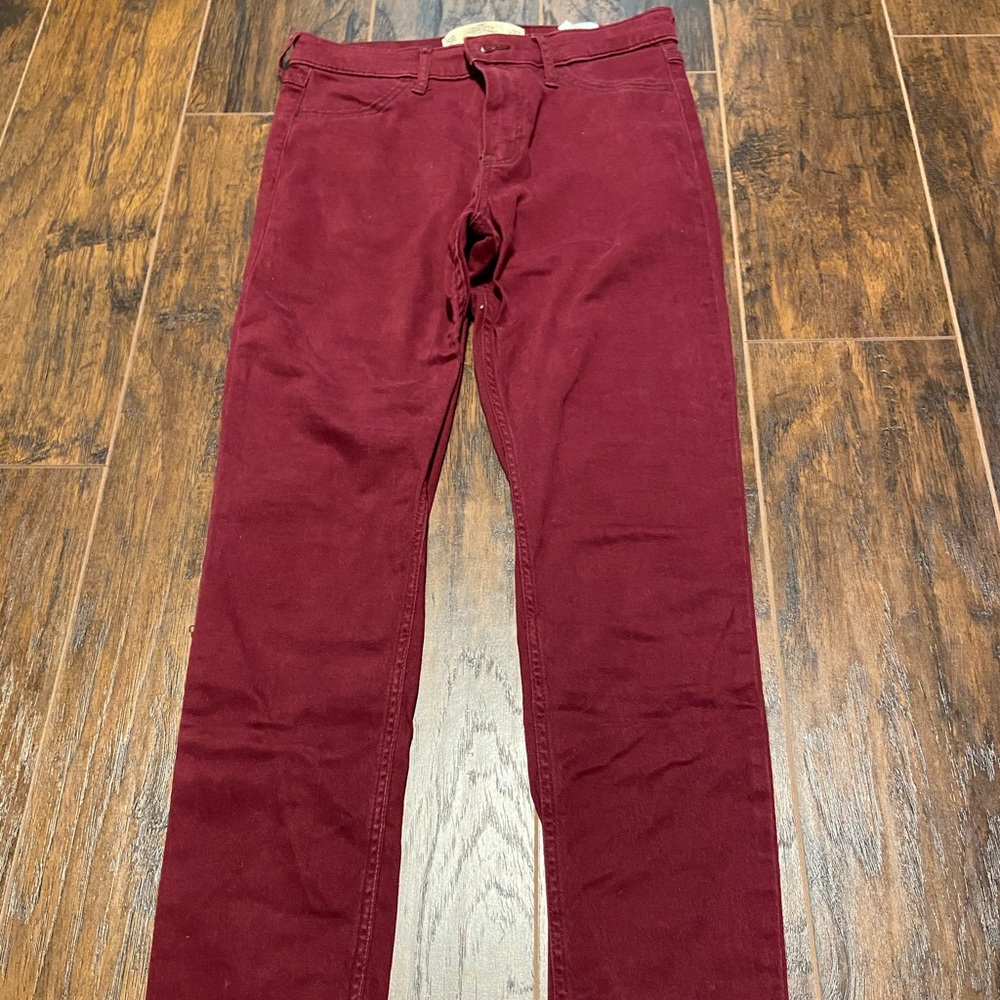 burgundy hollister jeans